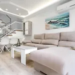 Апартаменты Duplex Center- Калафелл