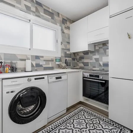 Duplex Center- * Calafell