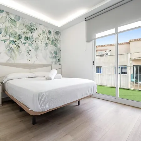 Apartman Duplex Center- *